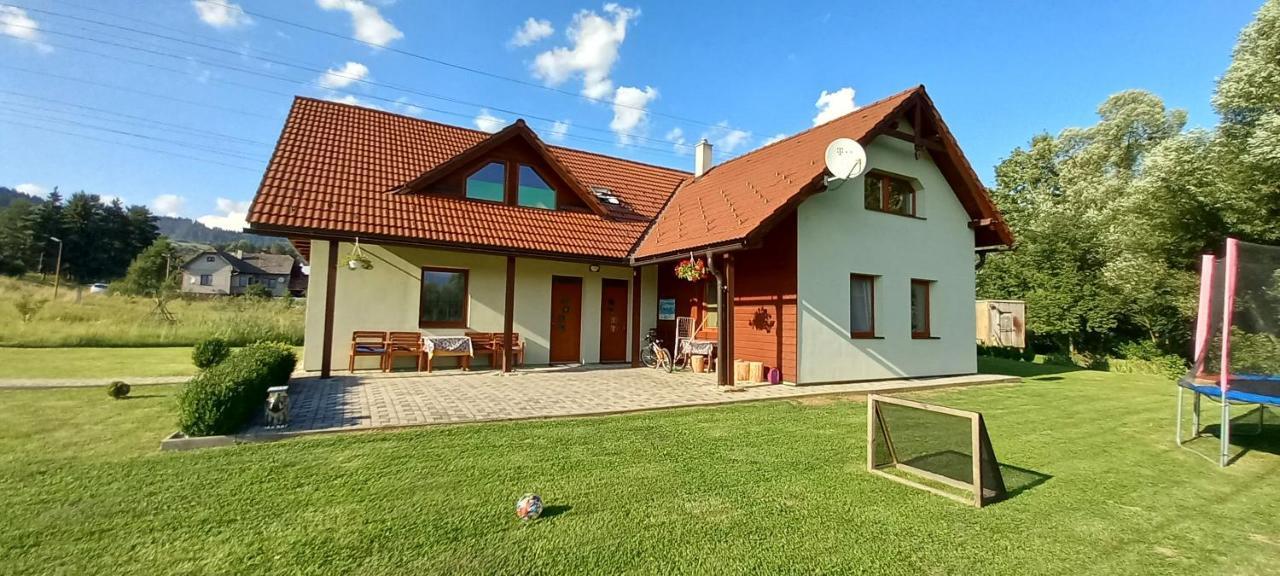 Ubytovanie U Huberta Bešeňová Eksteriør billede