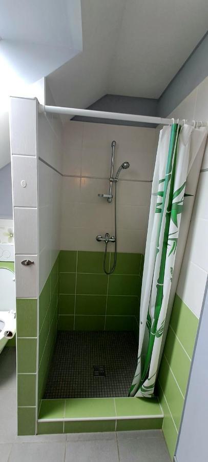 Ubytovanie U Huberta Bešeňová Eksteriør billede